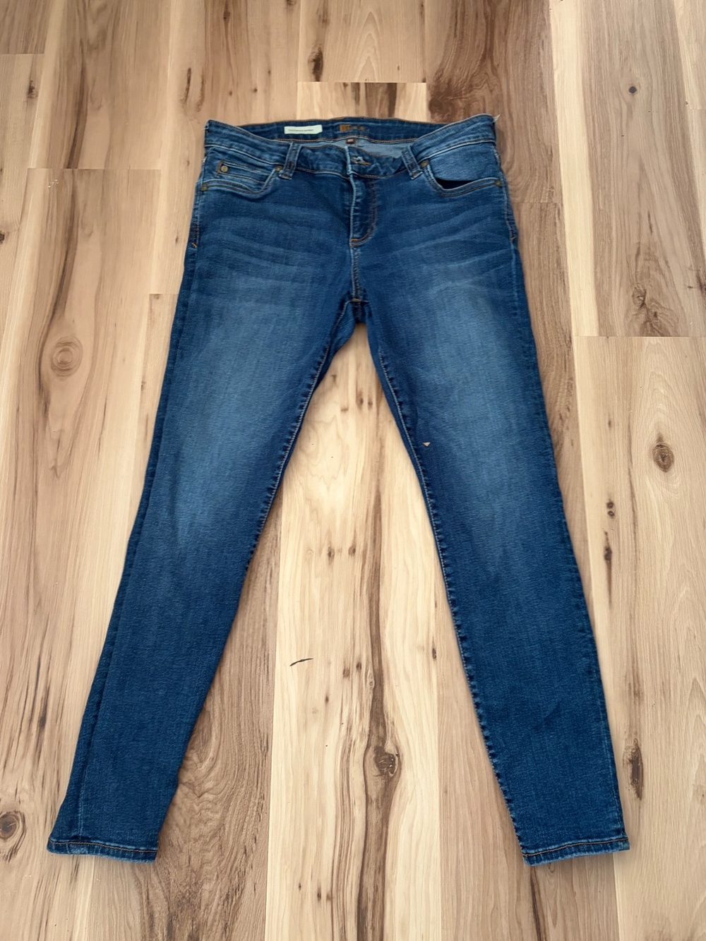 Kut Blue Skinny Stretch Jeans